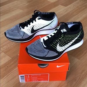 Nike Flyknit Racer
